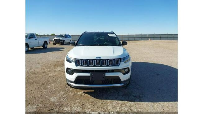 Jeep Compass 4x4 / LIMITED / niski przebieg
