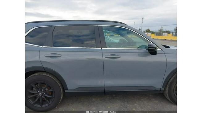 Honda CR-V AWD / bogata wersja / niski przebieg