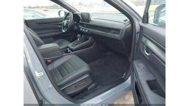 Honda CR-V AWD / bogata wersja / niski przebieg