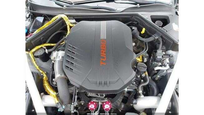 Kia Stinger / 3.3 V6 / GT1 /