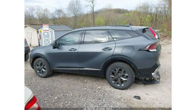 Kia Sportage 4x4 / SX-PRESTIGE / niski przebieg