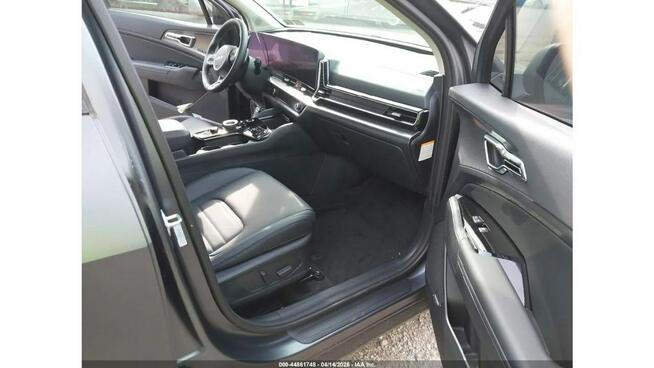 Kia Sportage 4x4 / SX-PRESTIGE / niski przebieg