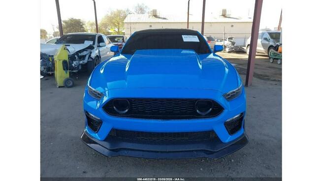 Ford Mustang 5.0 V8 / automat / niski przebieg