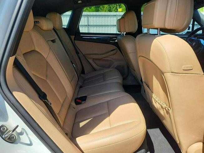Porsche Macan 4x4 / bogate wyposażenie / niski przebieg