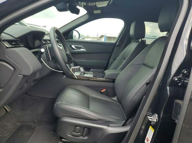 Land Rover Range Rover VELAR DYNAMIC SE / 4x4 / 3.0