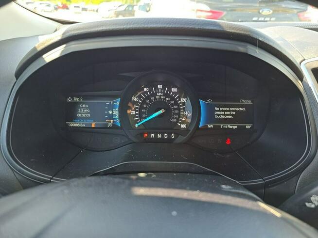 Ford EDGE AWD / TITANIUM / Benzyna
