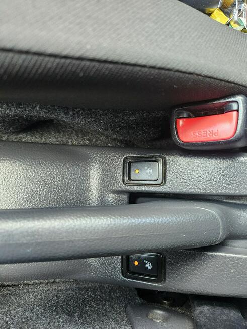Suzuki Swift Podgrzewane fotele / START/STOP / Klimatronic / Tempomat