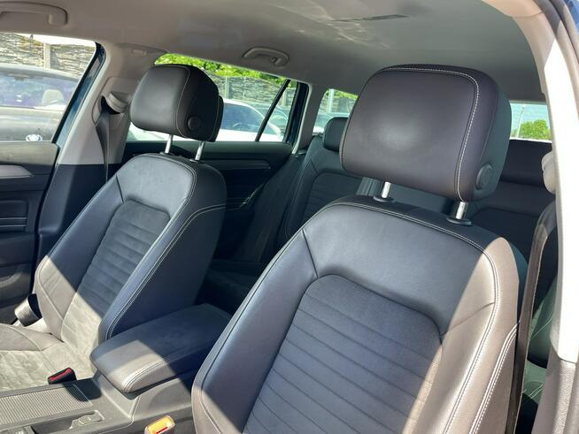 Volkswagen Passat Variant Elegance Automat Skóra Kamera Podgrzewanie Tempomat