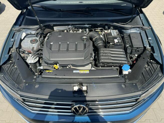 Volkswagen Passat Variant Elegance Automat Skóra Kamera Podgrzewanie Tempomat
