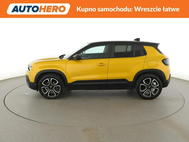 Jeep Avenger Summit półskóra grzane fotele LED virtual ACC