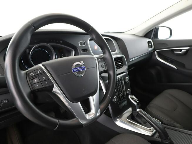 Volvo V40 Cross Country D3 automat CrossCountry PDC navi grzane fotele hak tempomat bixenon