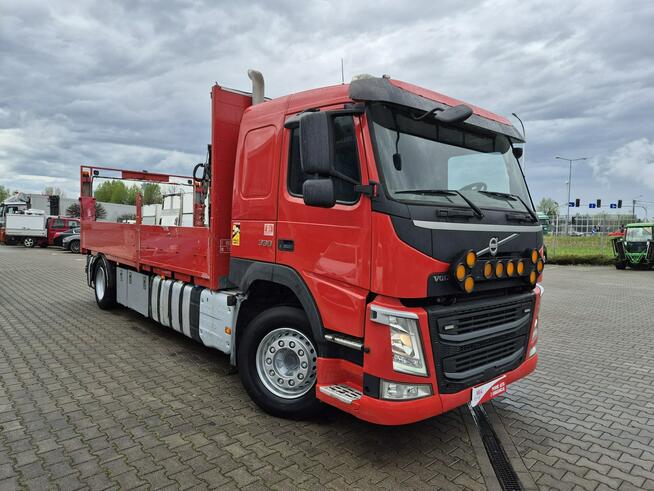 Volvo FM 330/ SKRZYNIA / HDS HIAB 840KG / KABINA SYPIALNIANA /AUTOMAT!
