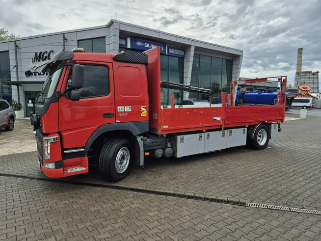 Volvo FM 330/ SKRZYNIA / HDS HIAB 840KG / KABINA SYPIALNIANA /AUTOMAT!