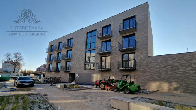 Mieszkanie 3pok. o pow 52,06m2 z balkonem 2,2m2/ Żerniki