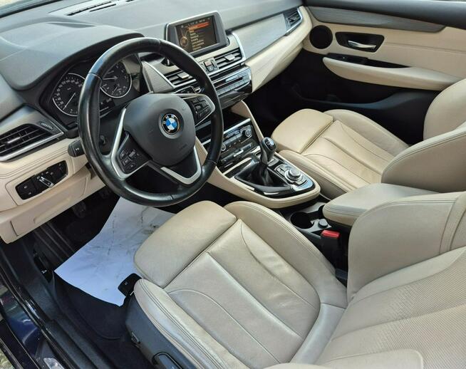 BMW Active Tourer 1 wł Full LED bezwypadkowy 2x koła Skóra kamera ASO