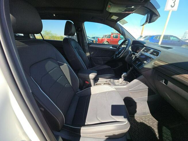 Volkswagen Tiguan 4x4 / SEL R-Line / mała szkoda / niski przebieg