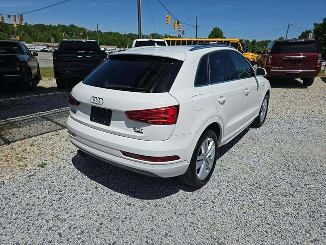 Audi Q3 Quattro / S-Line / niski przebieg