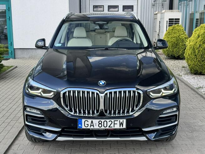 BMW X5 40i xLine. Pneumatyka. Head-Up. Wzorowa historia.