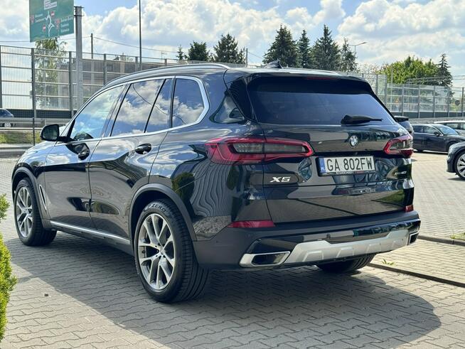 BMW X5 40i xLine. Pneumatyka. Head-Up. Wzorowa historia.