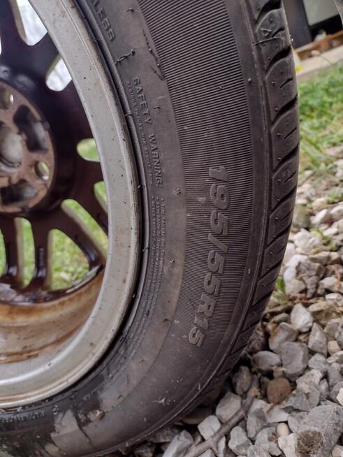 Koła letnie 4 sztuki 195/55R plus koło zapasowe gratis