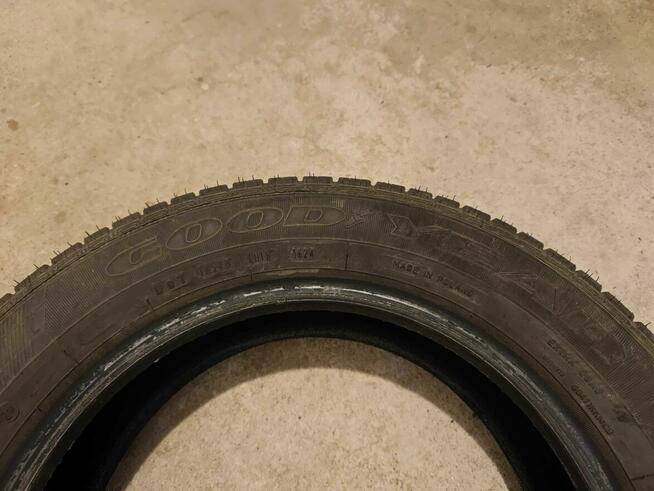używane GoodYear DuraGrip 175/65/R15 88T ,rocznik 2024