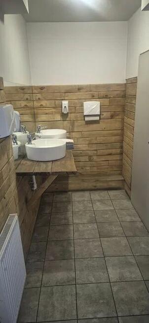 Wynajmę lokal usługowy pod bar, restaurację, kawiarnię.