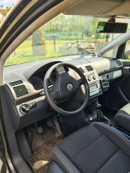 Sprzedam Volkswagen TURAN 1,9TDI 105KM 2007 ZADBANY
