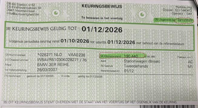 BMW 318i - całe ORYGINAŁ LAKIER - udokumentowany przebieg