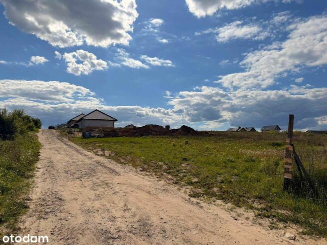 Działka budowlana 1001 m² – Żarowo (3 km od Stargardu)