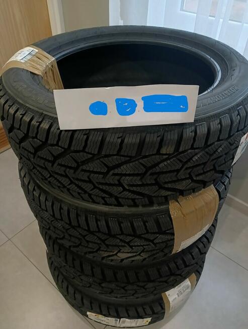 Koła zimowe 17 5x112 opony 215/55R 17 Mercedes B,A klasa iC
