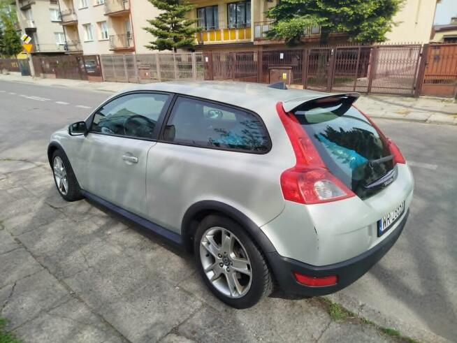 Sprzedam Volvo C30 (2007) 2.0 Diesel – Uszkodzony silnik