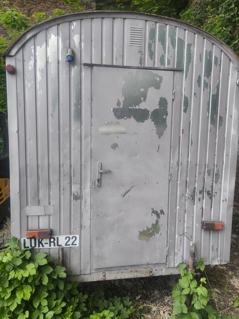 Kontener na kołach, magazyn budowlany