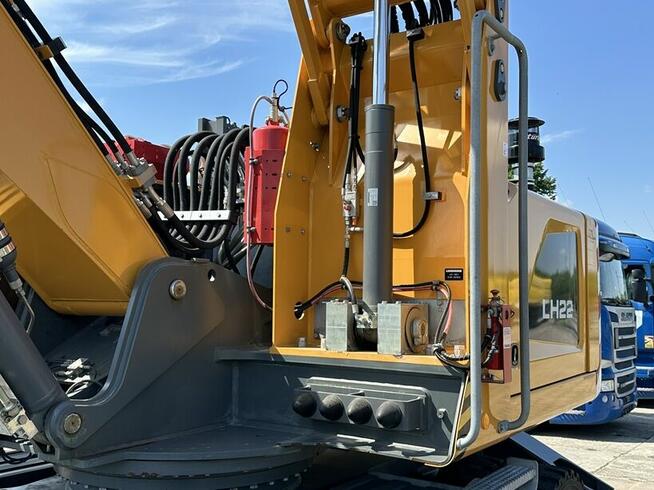 KOPARKA PRZEŁADUNKOWA LIEBHERR LH 22 M LITRONIC