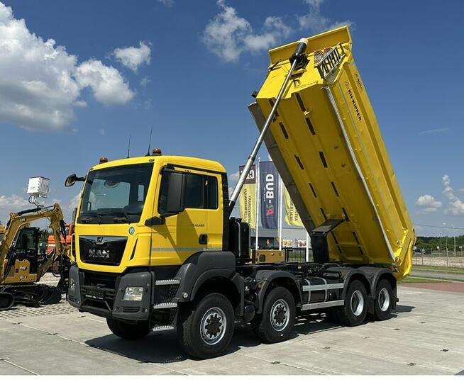 SAMOCHÓD CIĘŻAROWY MARKI MAN TGS 41.460