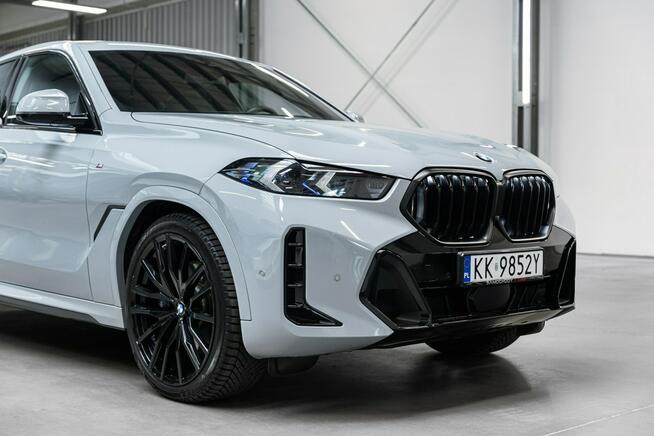 BMW X6 40i 381KM M-Sport Pro. Nowa 542.700 zł. Pneumatyka, Hak.