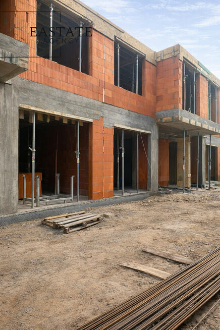 Nowoczesny dom 156 m², stan deweloperski, garaż