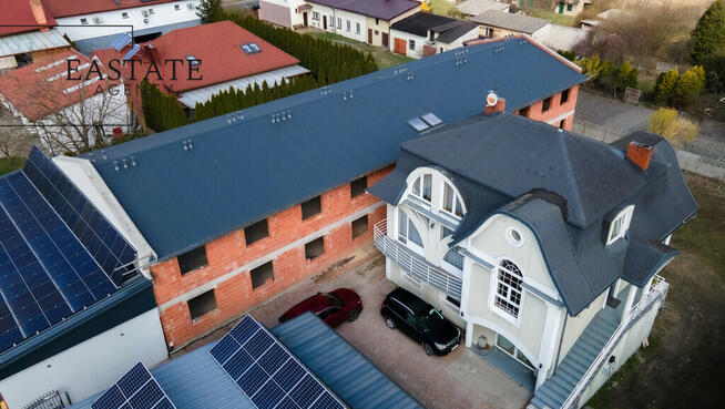 Dom wolnostojący 222,13 m²/ hotel w budowie 762 m²
