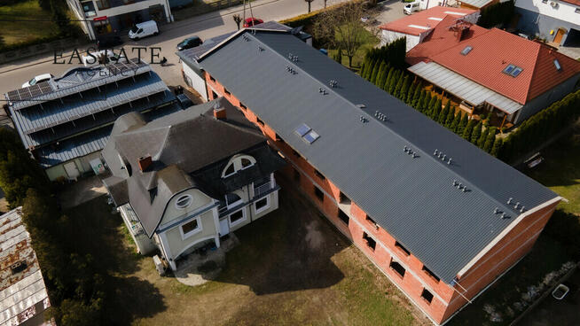Dom wolnostojący 222,13 m²/ hotel w budowie 762 m²