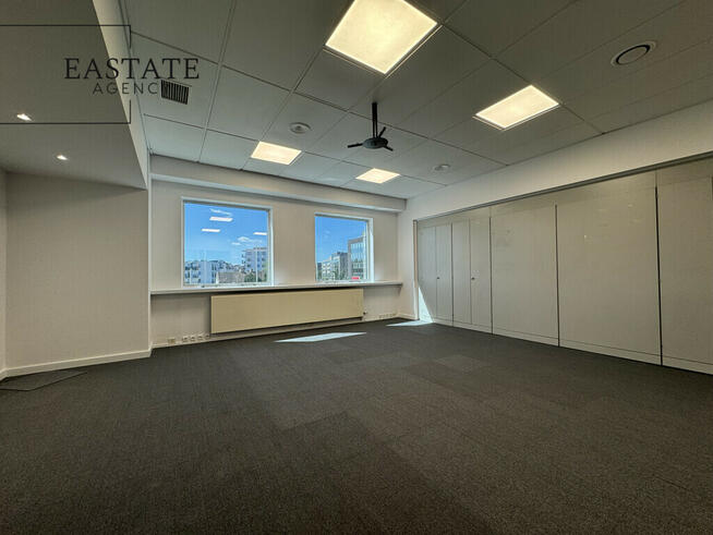 Lokal biurowy 300m2 Łopuszańska Włochy