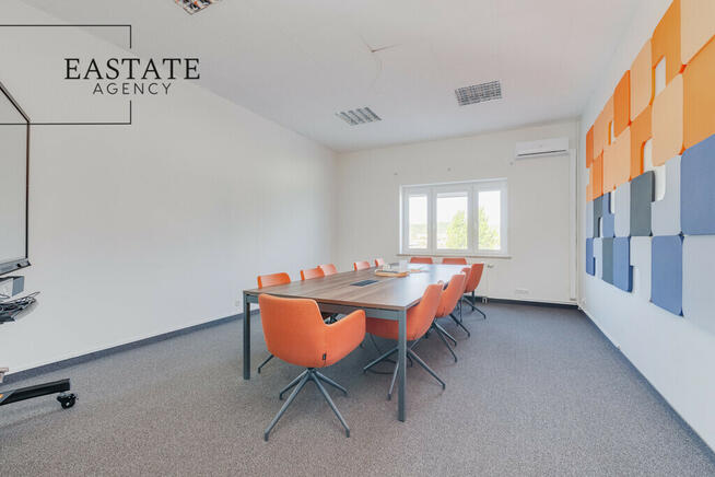 Przestronne Biuro w Gdyni – Ul. Hutnicza, 539 m²