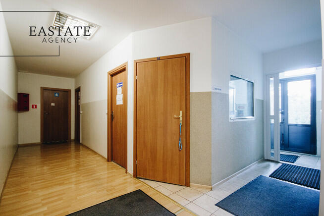 Lokal biurowy 48 m², z alarmem