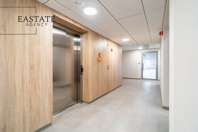 Lokal Do Adaptacji, Dostępny Parking, Blisko SKM