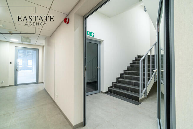 Lokal Do Adaptacji, Dostępny Parking, Blisko SKM