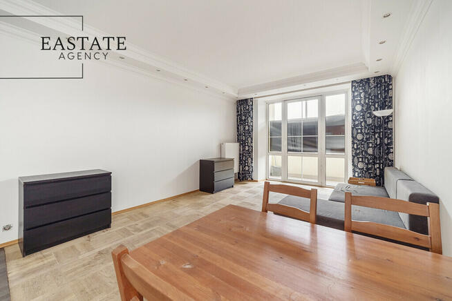 Kawalerka/biuro 27 m² wysoki parter, balkon