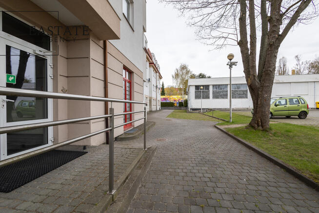 Biuro, 3 Gabinety, Parking, Blisko skm