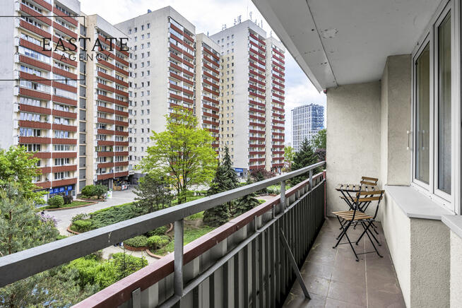 loggia | garderoba | Rondo Wiatraczna
