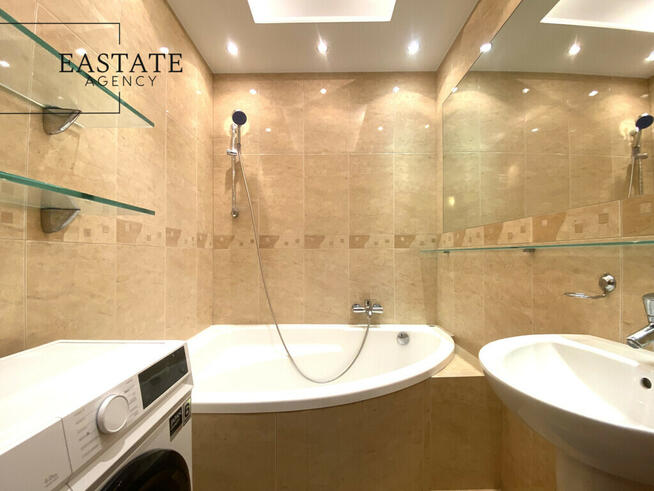 Balkon/Piwnica/Przestronne/7-pietro