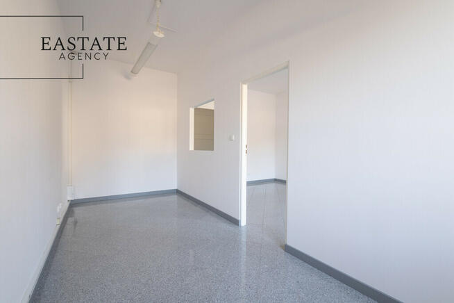 Lokal 31,90 m2, Darmowy Parking, Blisko SKM