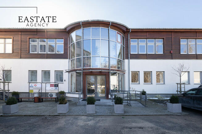 Lokal 31,90 m2, Darmowy Parking, Blisko SKM