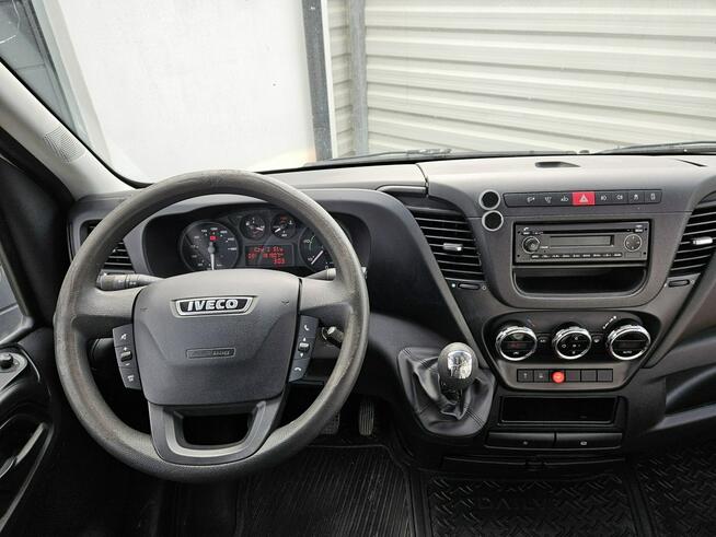 Iveco Daily 35S15 2.3 145KM bezwypadek NISKI PRZEBIEG winda FV 23% KONTENER